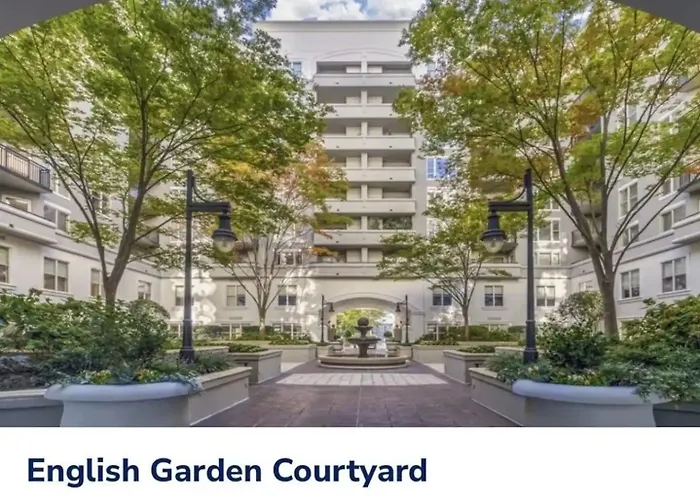 Spacious 2 Bedroom 2 Bathroom Apartment With Balcony In Uptown Charlotte! City Views & Free Parking!